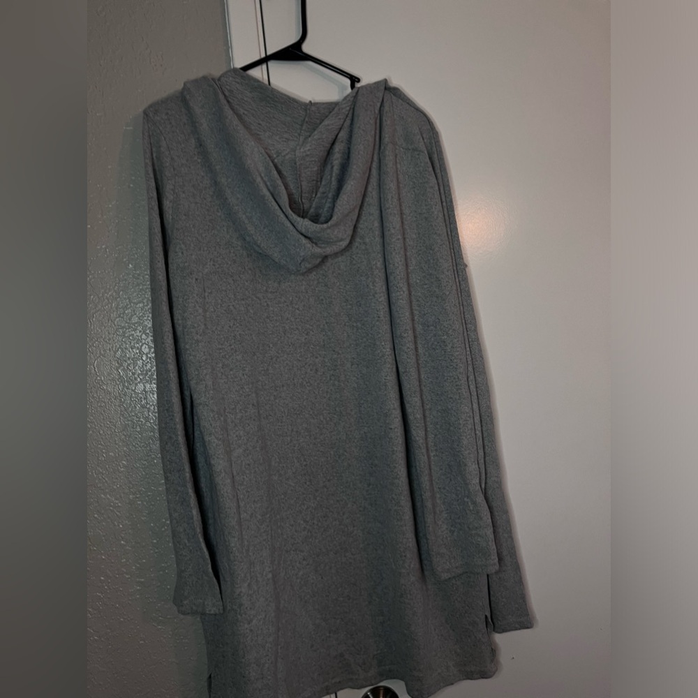 Grey sweater - Picture 5 of 5